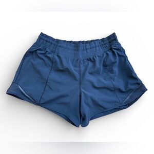 Lululemon Women’s Hotty Hot Shorts Black Size 8 LW7ARIT Athletic Running 4”